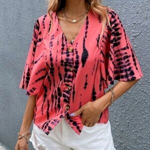 Women's Tie Dye Butterfly Sleeve Button Through Blouse Medium